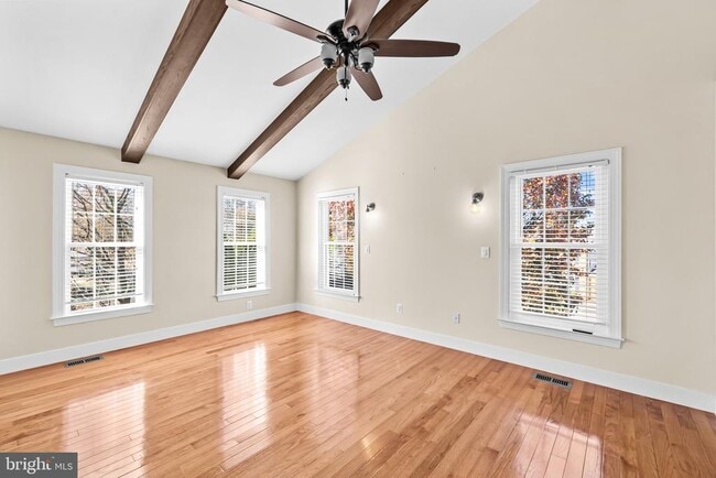 Building Photo - 46564 Hampshire Station Dr