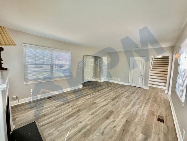 Building Photo - 3414 Pacific Ave