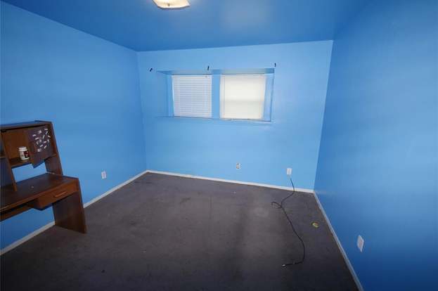 Building Photo - 12314 Plumpoint Dr