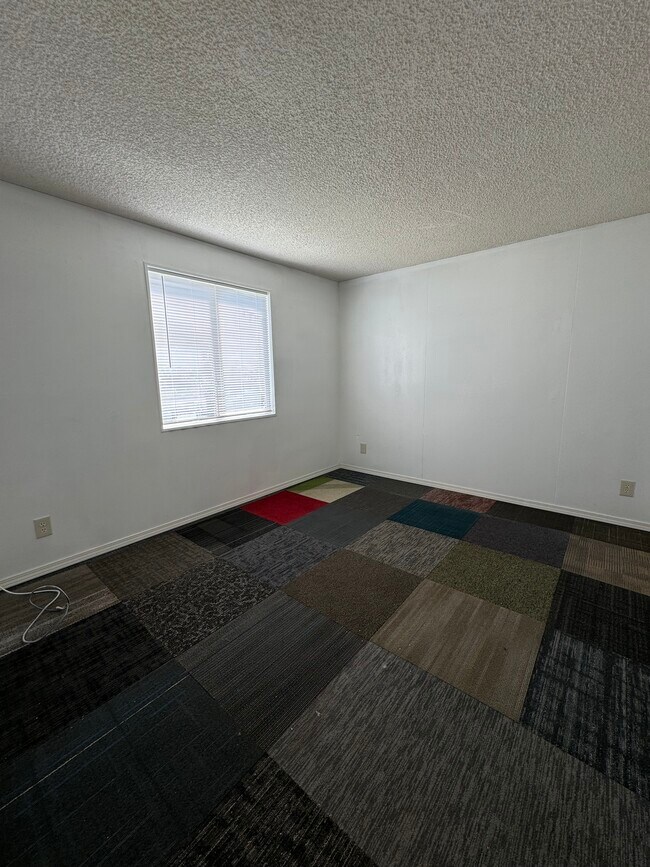 Bedroom 2 - 385 Dorman Ave