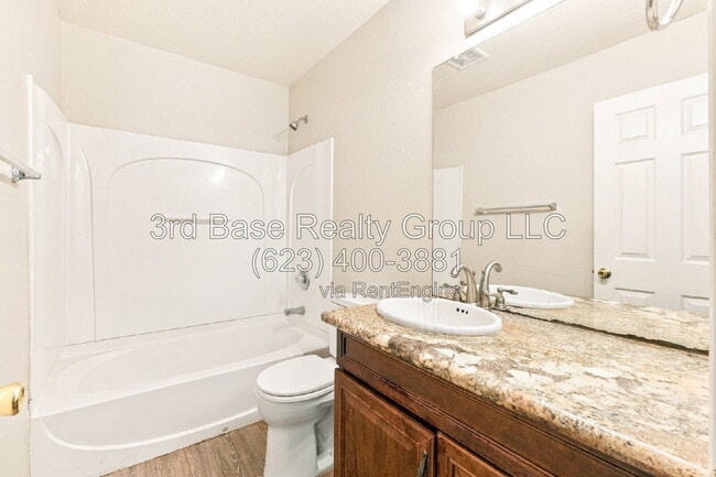 Building Photo - 22593 W Solano Dr