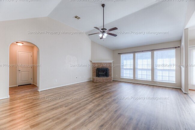 Building Photo - FOR LEASE | Jenks | $2200 Rent