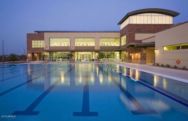 Building Photo - 2 Bed 2 Bath + Den Long-Term Rental in Anthem at Merrill Ranch!