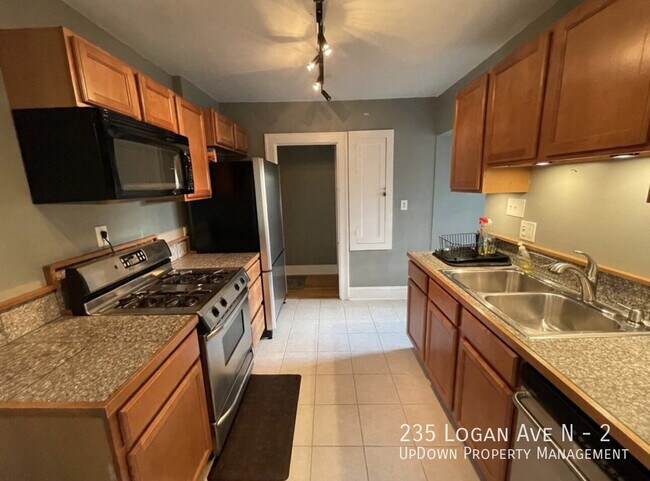 Building Photo - 235 N Logan Ave
