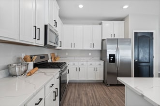 Building Photo - 145 Brybar Dr