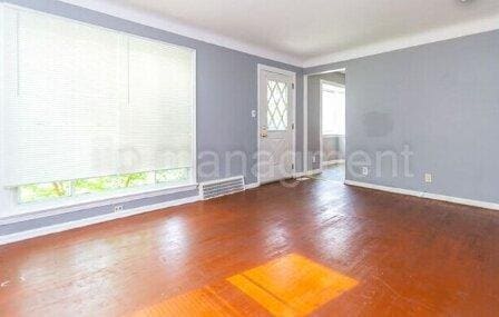 Building Photo - 14315 Tokay Ave