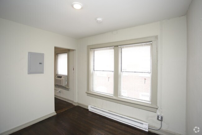 1BR, 1BA - 515 One Bed Unit/488 SF - White Hall Lofts