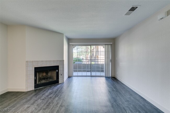 Building Photo - 2200 S Fort Apache Rd