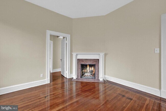 Building Photo - 2203 Edmondson Ave