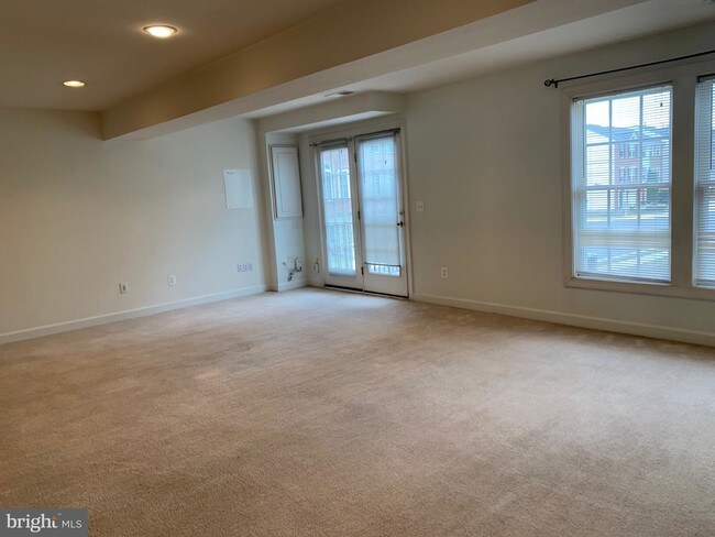 Building Photo - 25267 Destination Square