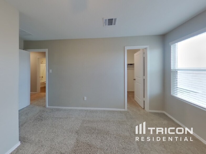 Building Photo - 1222 Cattail Ln