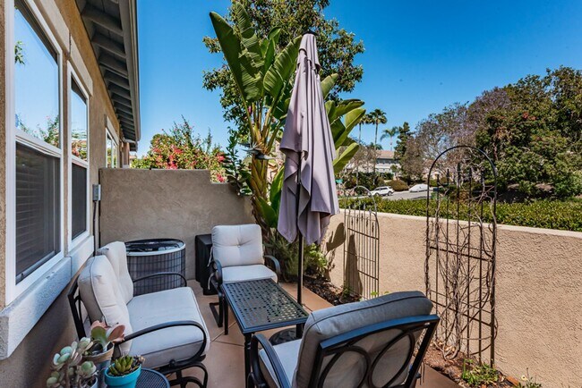 Building Photo - Beautifully Furnished Carlsbad Rental Near...
