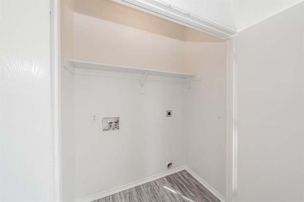 Building Photo - 703 Donny Brook Dr