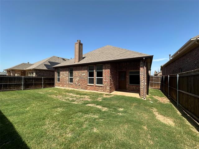 Building Photo - 2010 Sorrento Ln