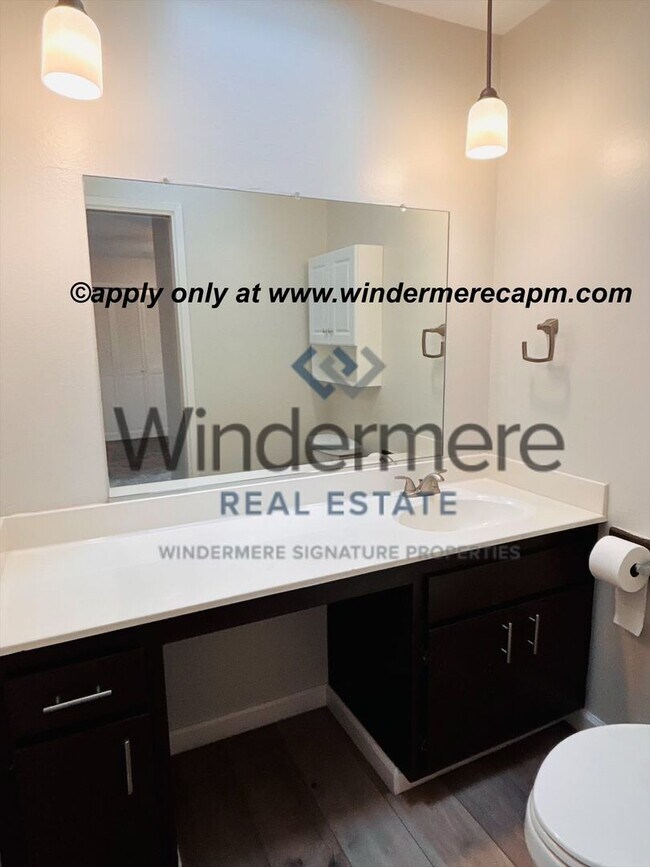 Building Photo - Peaceful Granite Bay Retreat on a Wooded Quarter-Acre Lot!