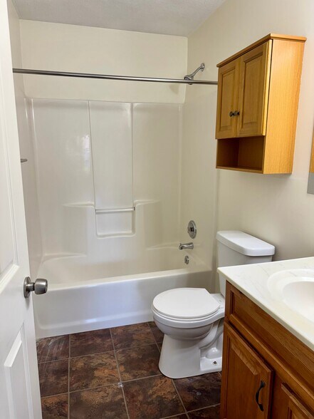 Building Photo - 4290 OH-601