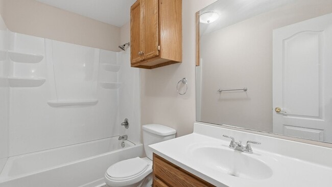 Building Photo - 3 Bedroom in North Chatt!