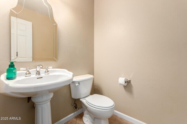 Building Photo - 8721 E Lomita Cir