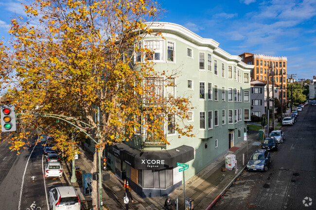 Building Photo - 240 Grand