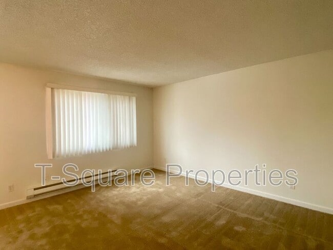 Building Photo - 5804 Hwy Pl