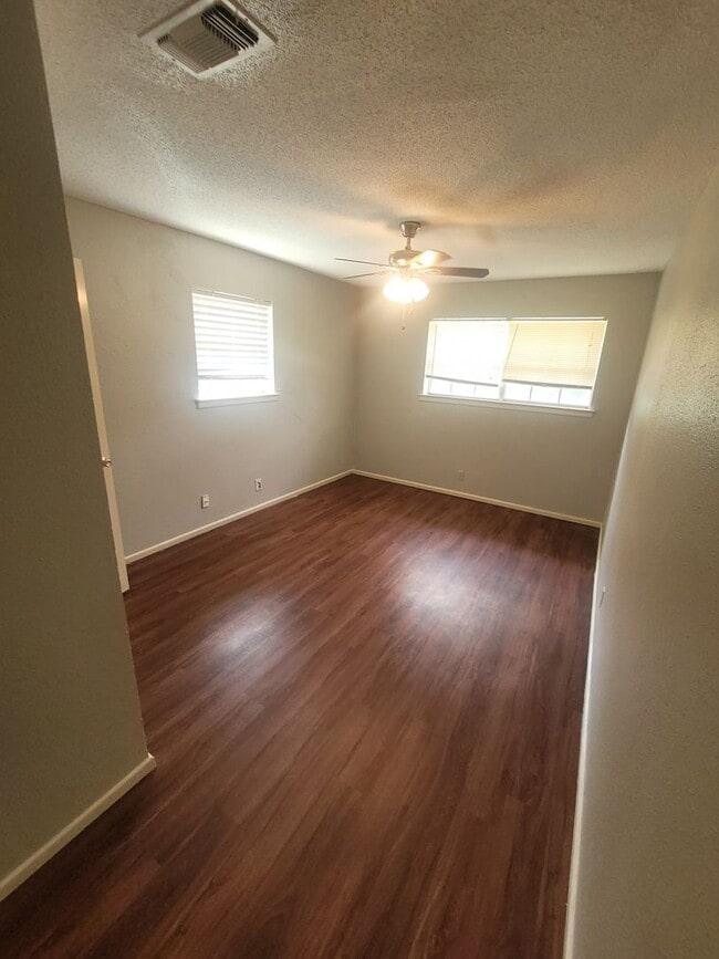 Building Photo - Location....Location....Location....