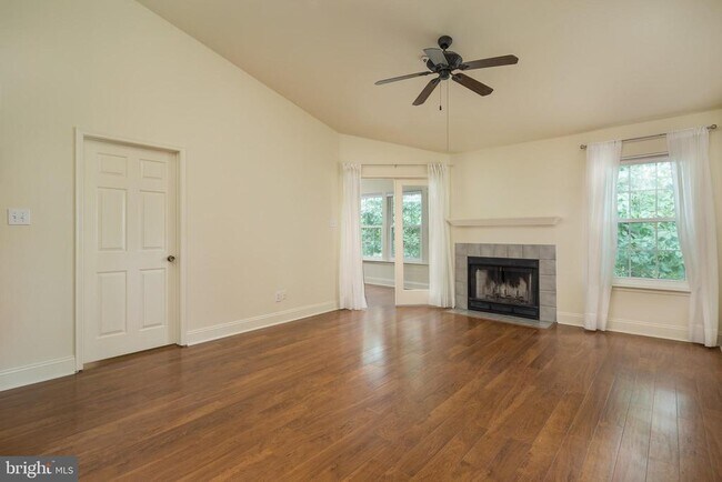 Building Photo - 3309 Wyndham Cir