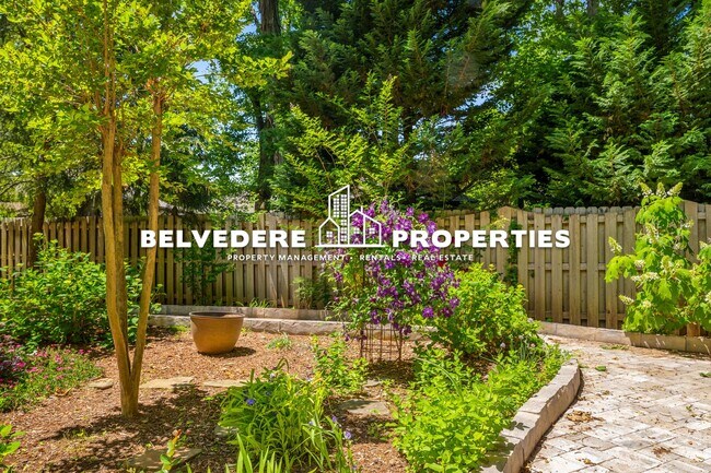 Building Photo - 4 bed in Hamilton Lakes