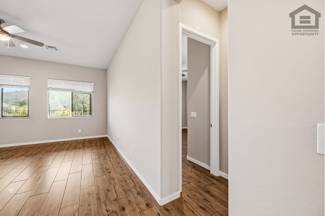 Building Photo - 3Bed/2Bath Home in Cave Creek! Ready for Immediate Move-In! -- NO HOA!