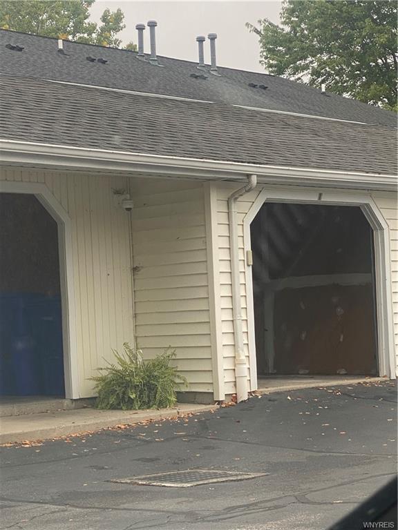 Building Photo - 4623 Chestnut Ridge Rd