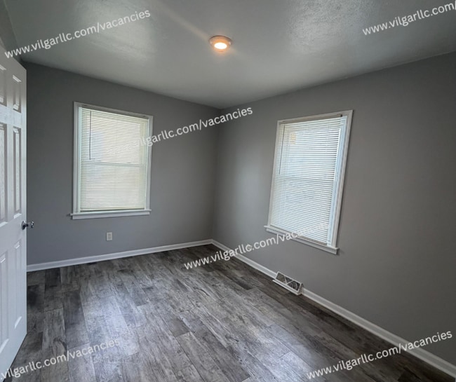 Building Photo - 2 Spacious Bedrooms • 1 Modern Bathroom + Rec Room home in Hammond, IN (Hessville Area)