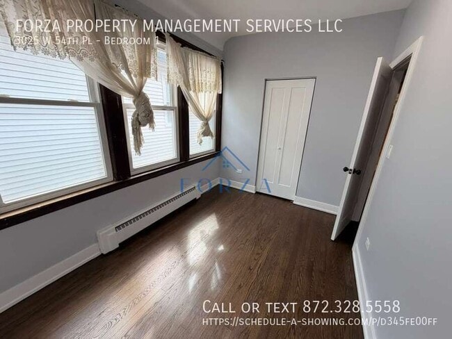 Building Photo - 3025 W 54th Pl