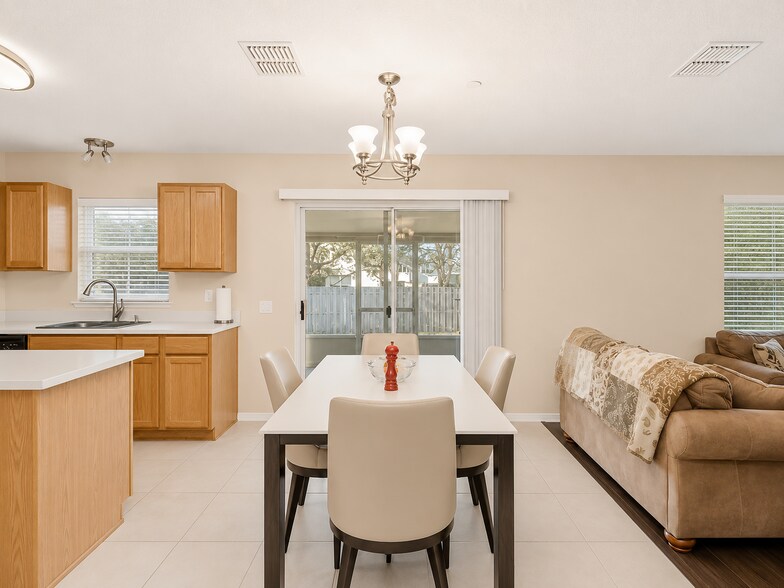 Building Photo - 3371 Hickory Leaf Ct