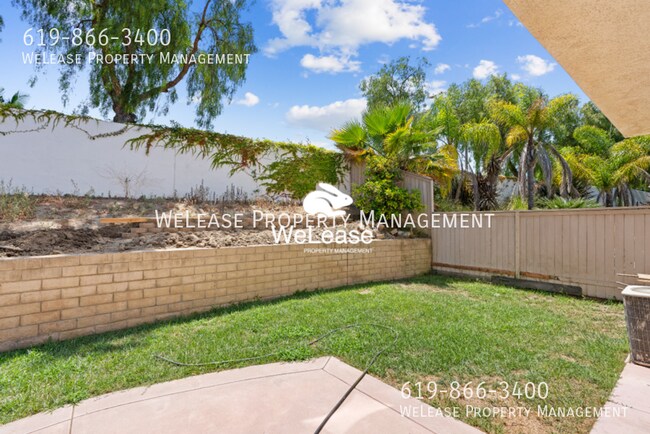Building Photo - 3998 Carino Way
