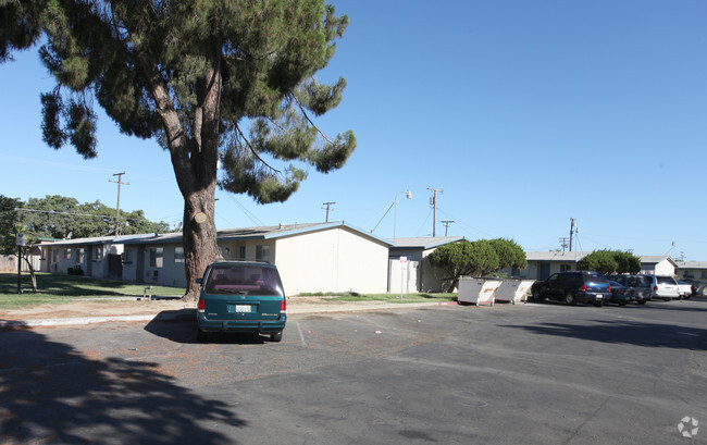 Primary Photo - Fig Tree Apartments