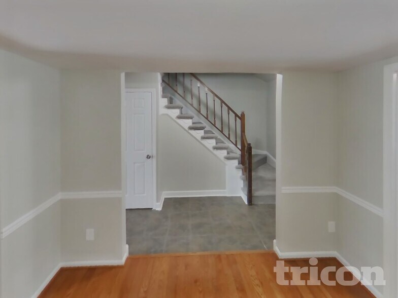 Building Photo - 3 Tullycross Ct