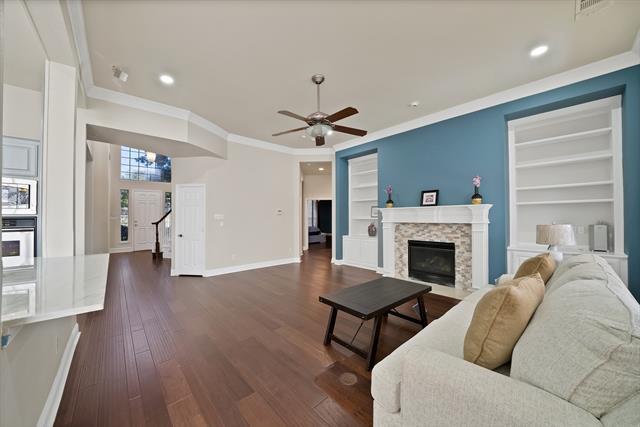 Building Photo - 3700 Wagon Wheel Dr
