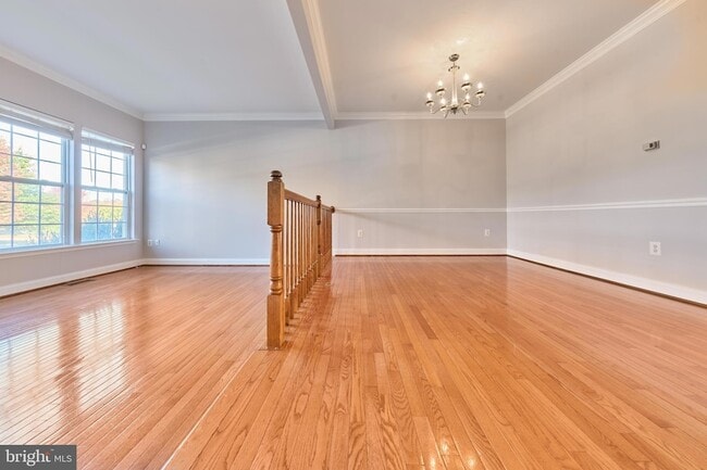 Building Photo - 685 Springhouse Square SE