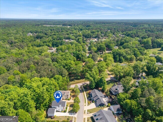 Building Photo - 728 Markhams Dr