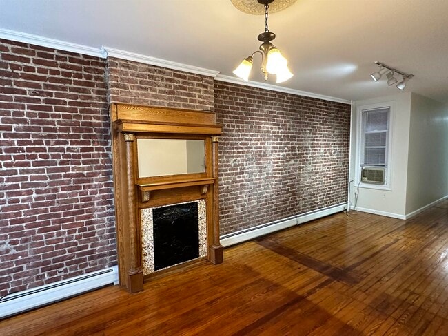 Building Photo - 203 Ogden Ave.