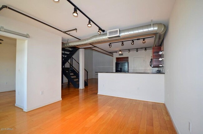 Building Photo - Awesome Downtown living at the beautiful A...