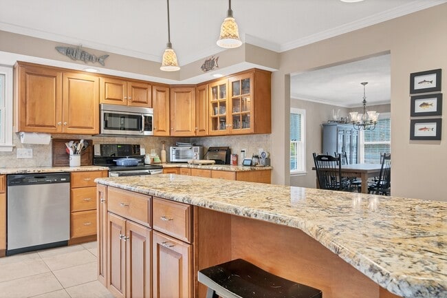 Building Photo - 113 Flat Rock Rd