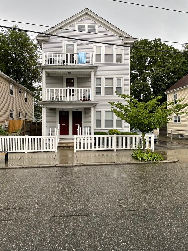 15 Pinehurst Ave 15 Pinehurst Ave Providence RI 02908 Apartment Finder