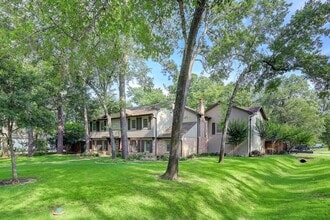 Building Photo - 14123 Carolcrest Cir