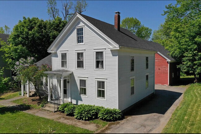 Building Photo - 38 Church St