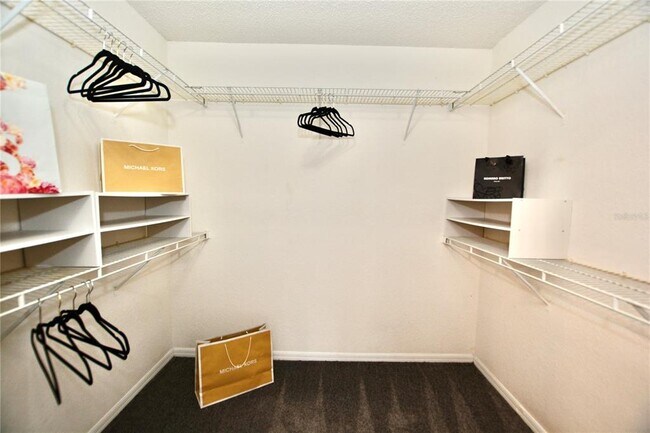 Building Photo - 895 Normandy Trace Rd