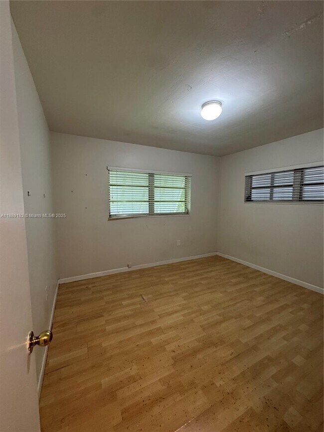 Building Photo - 11780 SW 81st Rd