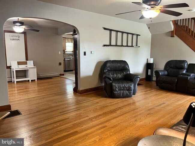 Building Photo - 3870 Coseytown Rd