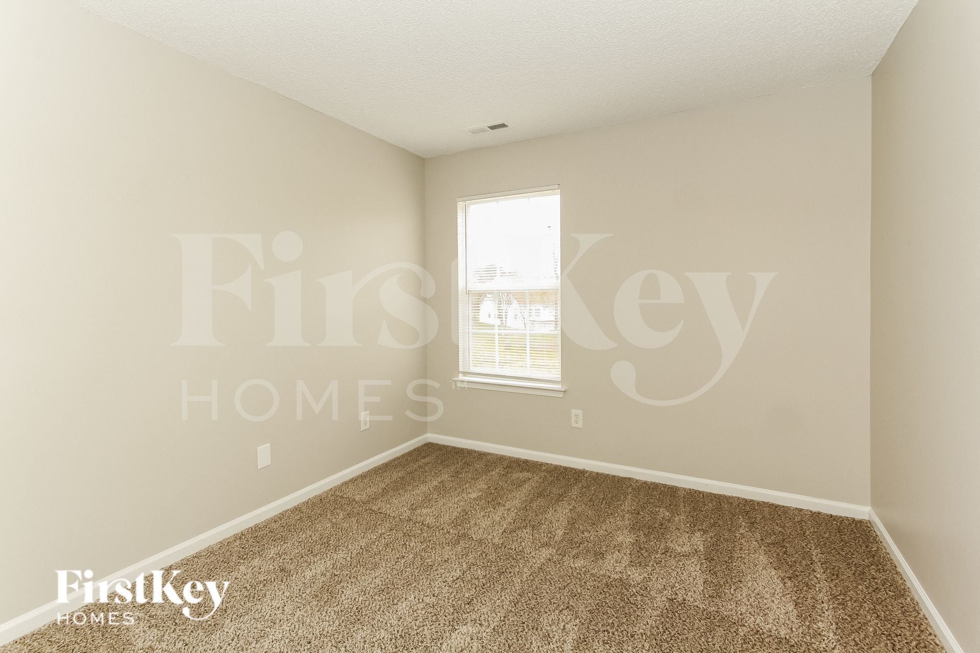 Building Photo - 9849 Aviary Hill Way