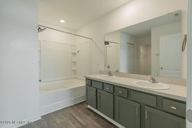 Building Photo - 2288 Setting Sun Wy