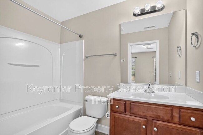Building Photo - 3779 Shadow Ridge Dr